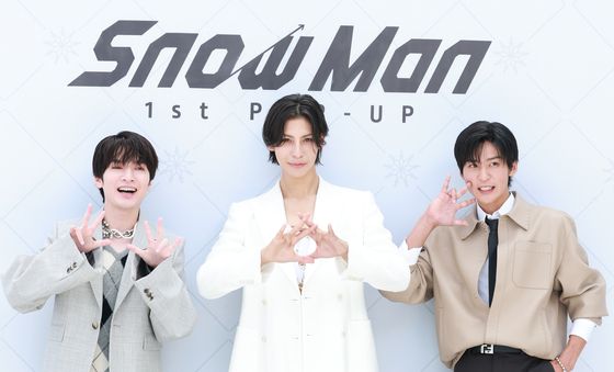 스노우맨, 성수동에서 '얼음'