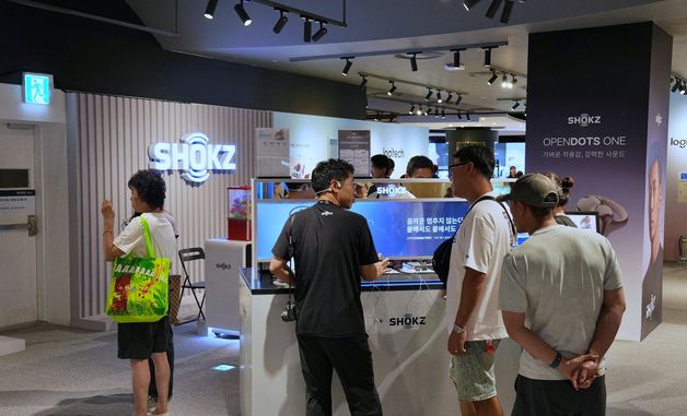 롯데百, 취미가전 대표 브랜드 샥즈·로지텍 팝업스토어 오픈