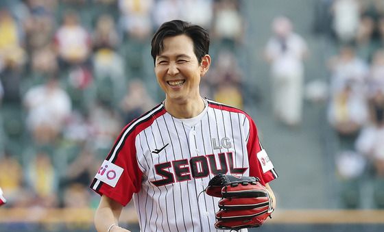 시구 나선 배우 이정재