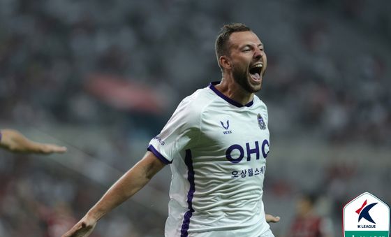 포효하는 안양 토마스