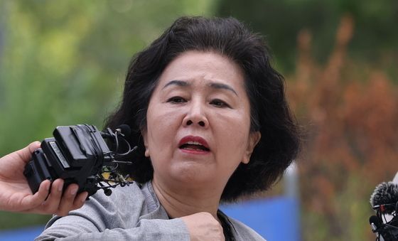 '김건희 특검' 출석하며 입장 밝히는 김영선