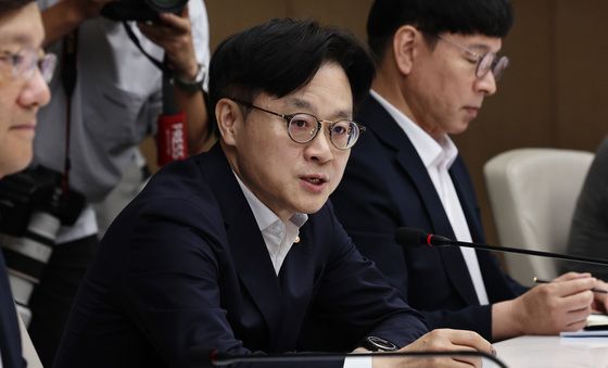 발언하는 김정관 산업부 장관