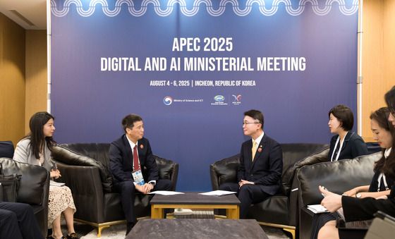 류제명 2차관, 중국 공업정보화부 부부장 면담