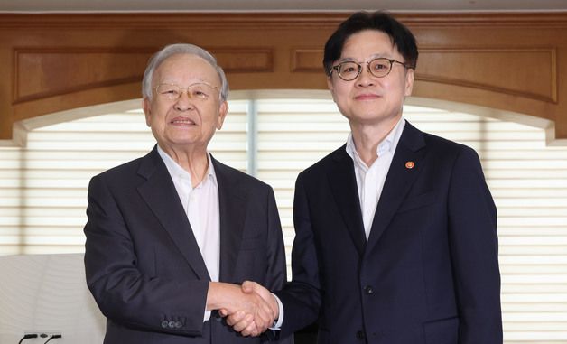 경총회장 만난 산업부장관