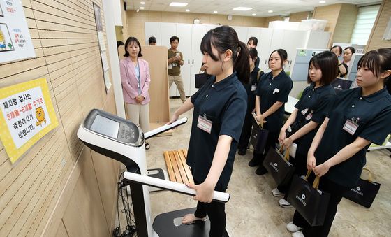 후쿠오카대 간호학과 학생들, 대구 달서구보건소 견학