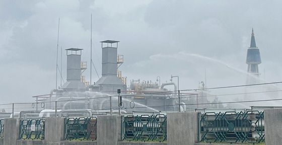 송도 E1 인천기지서 LPG 누출···소방 “인명피해 없어”