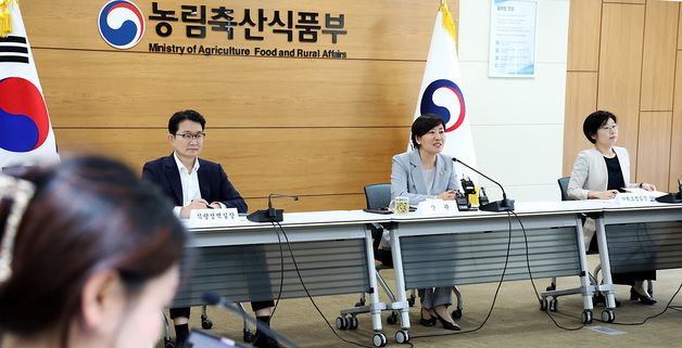송미령 장관 '농업 현안·정책 관련 답변'