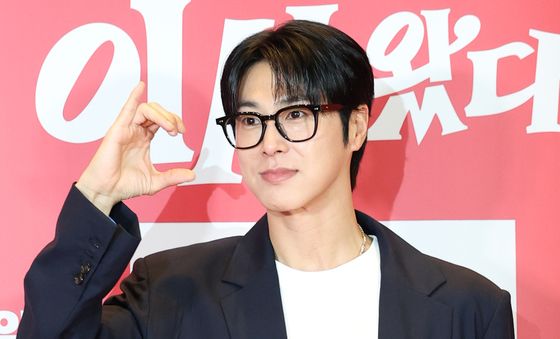 유노윤호,  악마 볼 하트