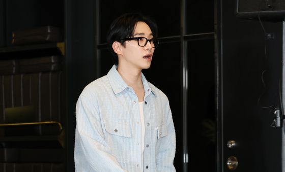 '악마가 이사왔다' VIP 시사회 찾은 이준호