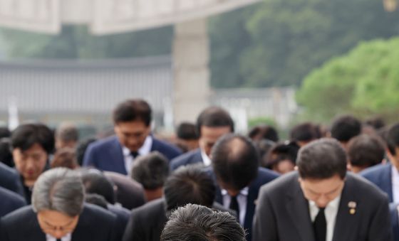 5.18민주묘지 찾은 정청래