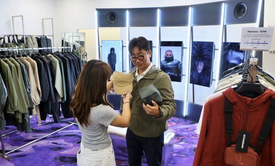 롯데百, 덴마크 라이프스타일 브랜드 'RAINS' 팝업 오픈