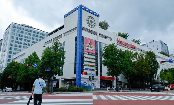 홈플러스, '임대료 협상 결렬' 15개 점포 11월부터 폐점 예정