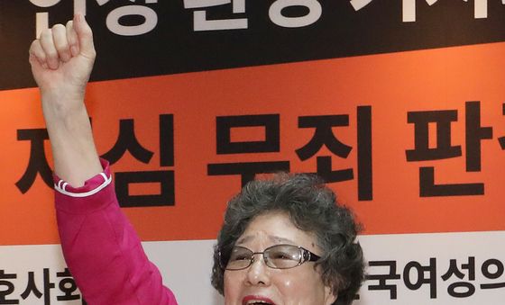 61년 만에 인정받은 정당방위