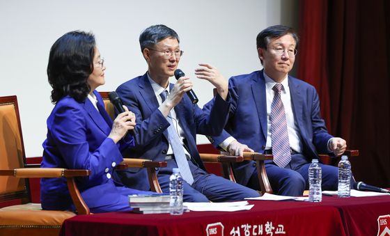 문형배 "사법독립, 필요 조건이지 충분 조건 아냐"