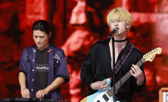 투지 호진, 폭발적인 무대