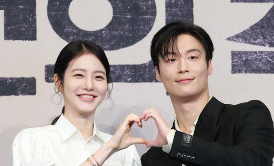 신예은·허남준, 하트 오라이