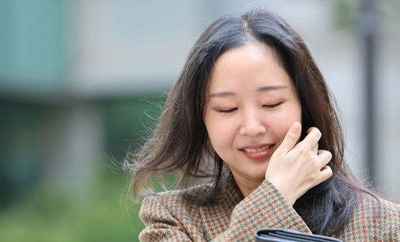 법정 향하는 민희진 전 어도어 대표