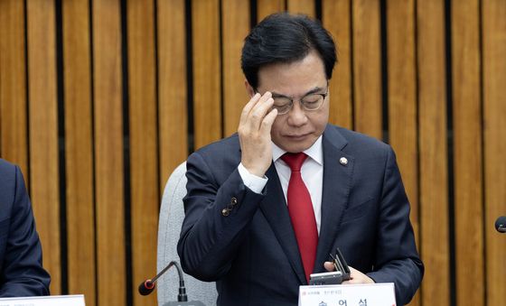 송언석 "與, 민생경제협의체 만들자는 합의 손바닥 뒤집듯 깨"