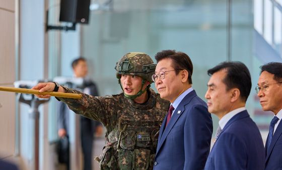 우리 군 대비 태세 점검하는 이재명 대통령