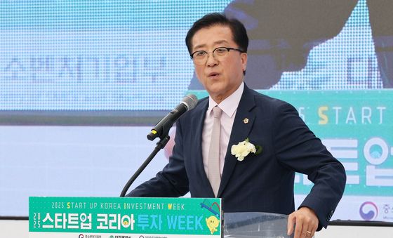 축사하는 조원휘 대전시의회 의장