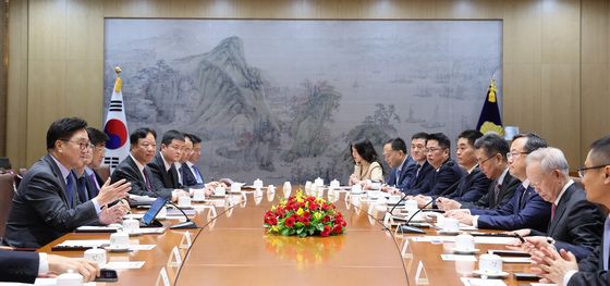 中 기업인 접견하는 우원식 의장