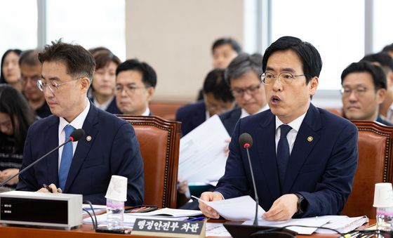 인사말하는 김민재 행안부 차관