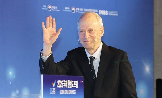 강연 나서는 마이클 샌델 교수