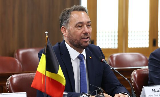 발언하는 막심 프레보 벨기에 부총리