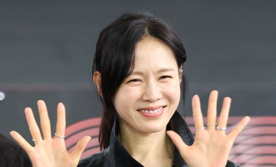 손예진, 반달 눈웃음