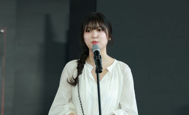 BIFF 관객과 만난 안서현
