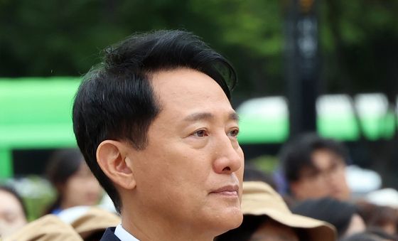 국민의례하는 오세훈 시장