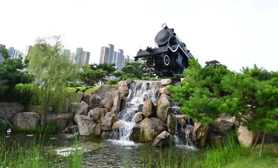 시원한 포항 철길 숲