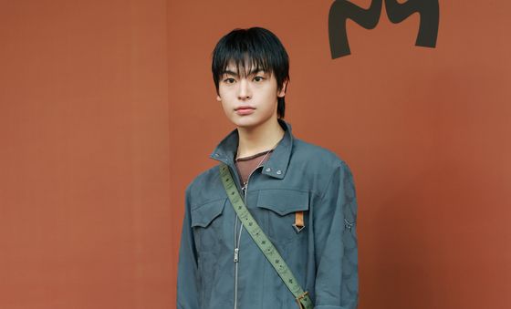 싸이커스 예찬, 훈내 진동