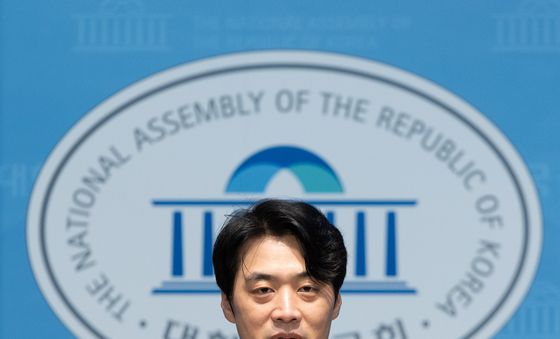 與 "대장동 수사팀, 李대통령 겨냥 거짓진술 회유 의심…감찰 촉구"