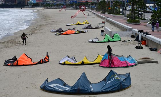 가을 바다로 가자