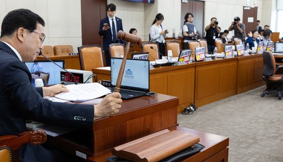 국회 행안위, 정부조직법 일부개정안 통과