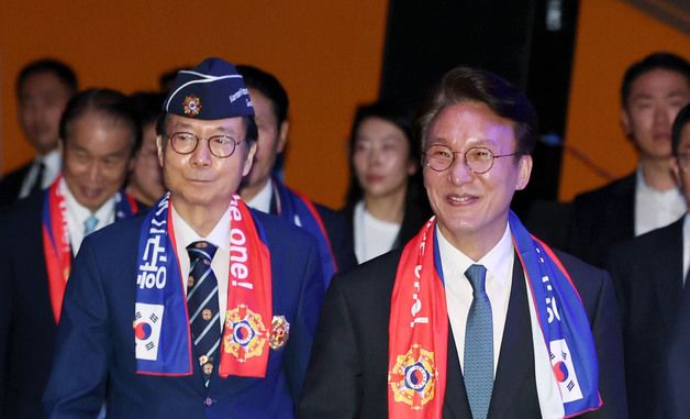 재향군인의 날 기념식 참석하는 김민석 국무총리