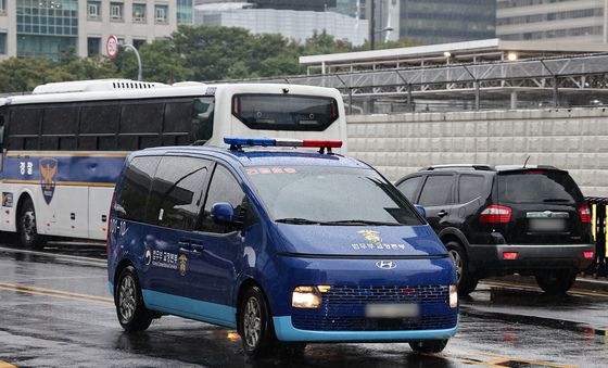 '정교유착 의혹 정점' 한학자 총재, 구속 후 첫 특검 출석