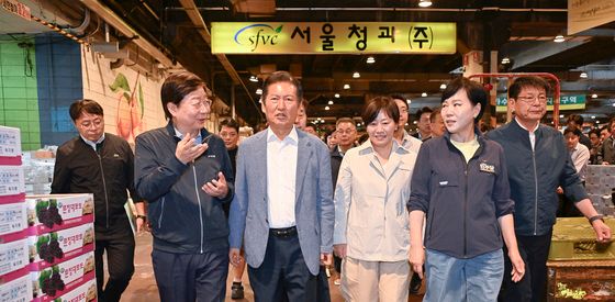 농산물도매시장 찾은 정청래