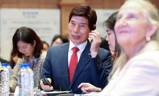 'IAEC 아·태 지역회의' 강연 듣는 이태훈 달서구청장