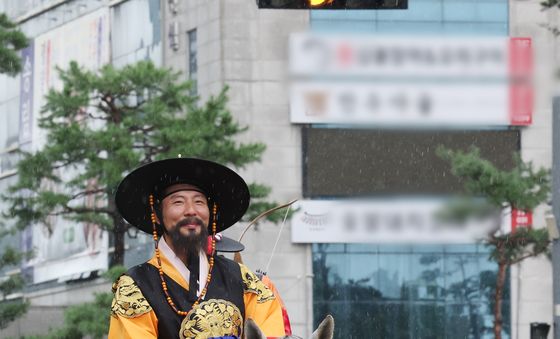 우중 능행차 행렬