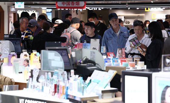 '면세점 큰손' 유커 무비자 입국 후 쇼핑