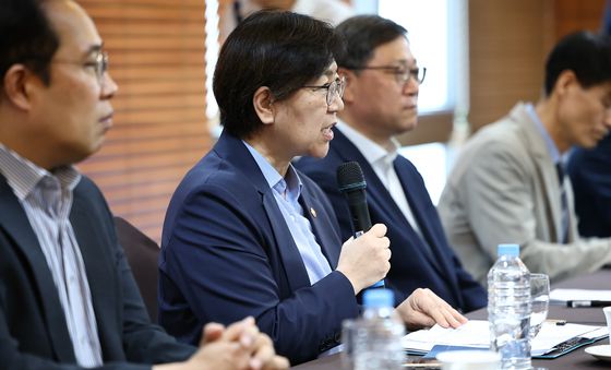 정은경 장관, 보건의약단체장 간담회 모두발언