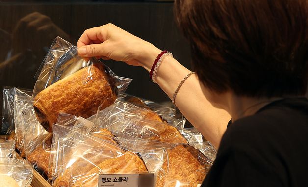 빵 물가 6개월째 6%대 고공행진