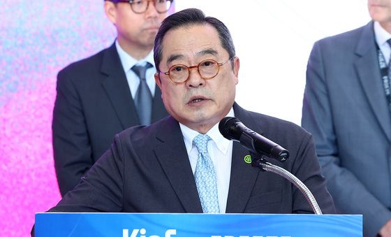 인사말하는 구자열 키아프 조직위원장