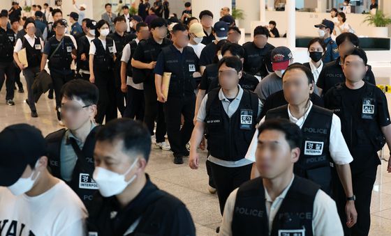 '역대급' 해외 도피 사범 송환 작전