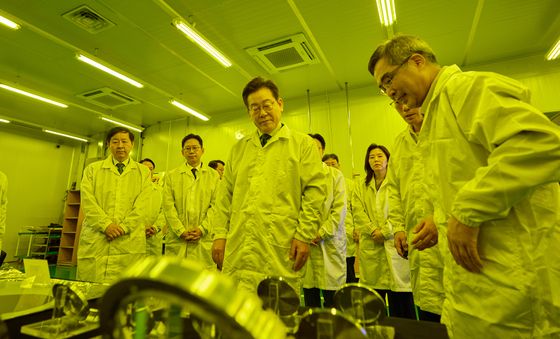 강소기업 찾은 이재명 대통령