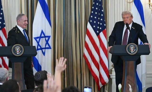 [포토]가자지구 전쟁 종식안 발표하는 트럼프와 네타냐후