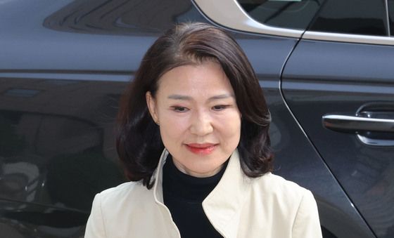 이진숙 방통위원장, 마지막 출근길