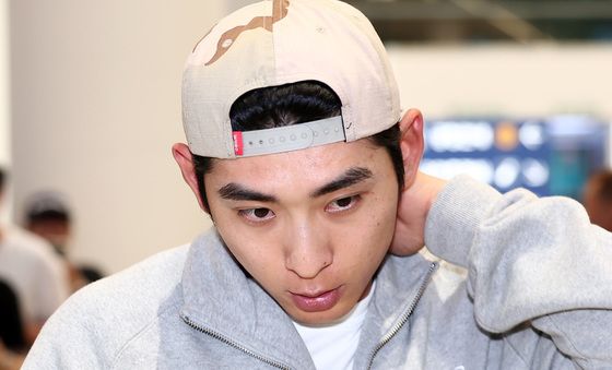 이정후, 장시간 비행 피곤해